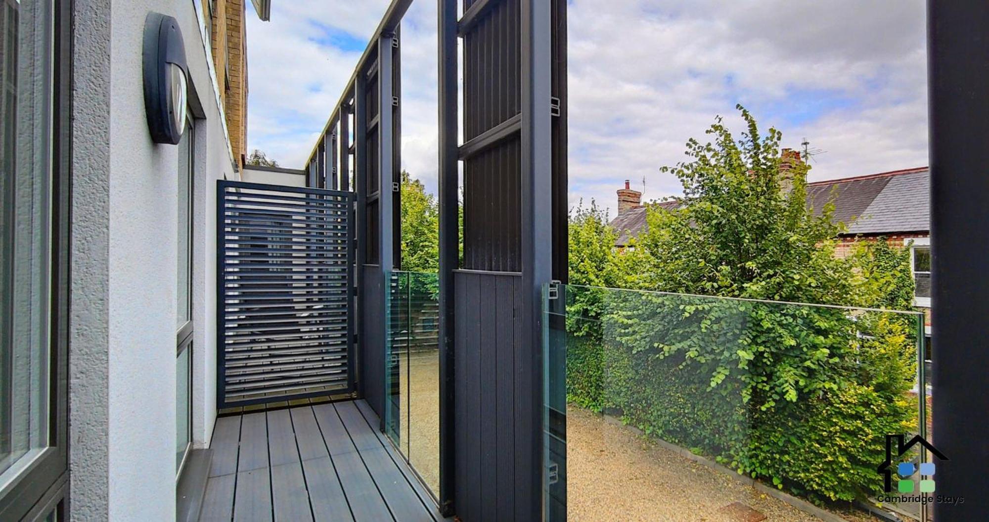 Cambridge Stays Riverside Apart Hotel With 2Br Flats At The City Centre-Parking-Balcony Экстерьер фото