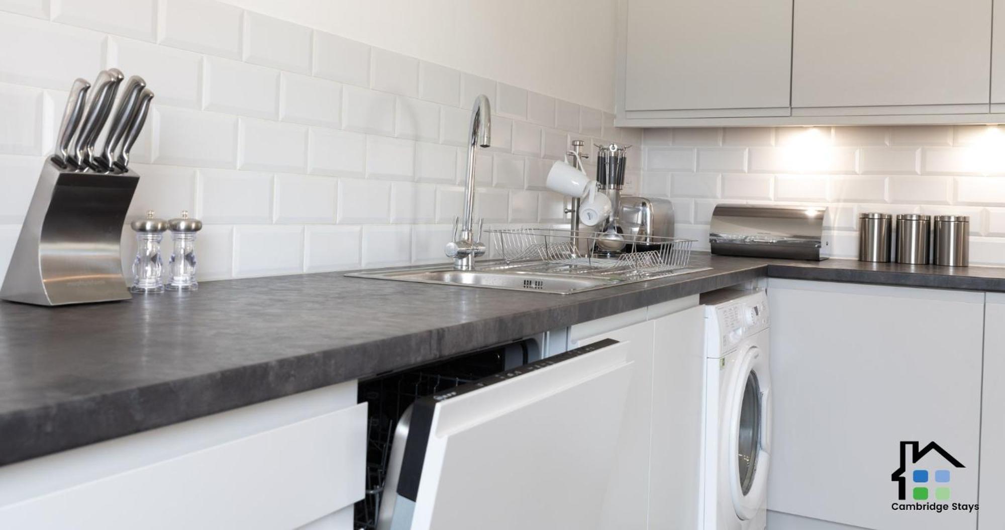 Cambridge Stays Riverside Apart Hotel With 2Br Flats At The City Centre-Parking-Balcony Номер фото